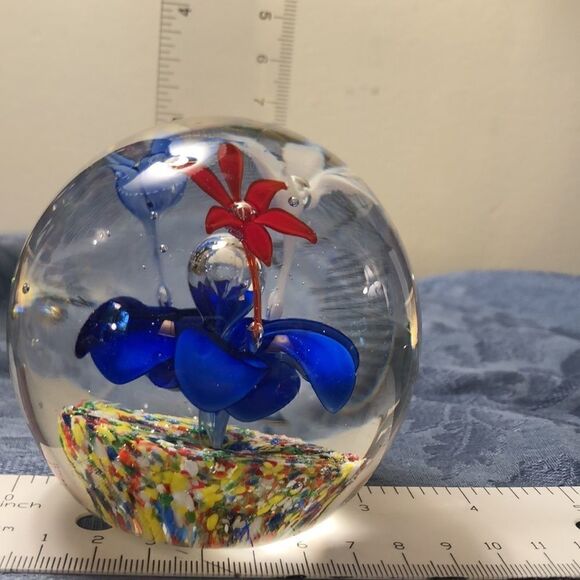 Glass paperweight 3 1/2” x 3” - Picture 14 of 15